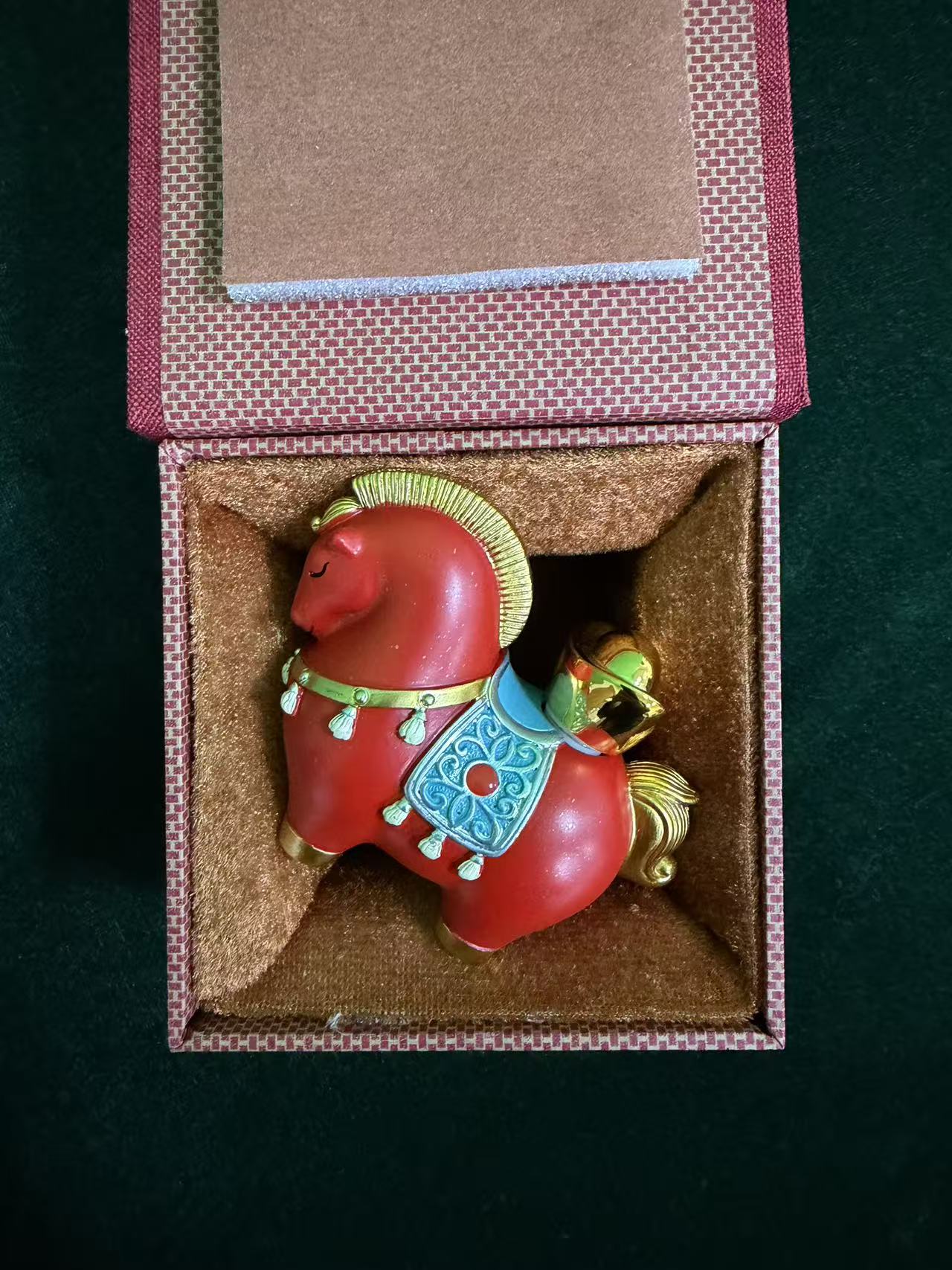 北高峰 马上有钱摆件